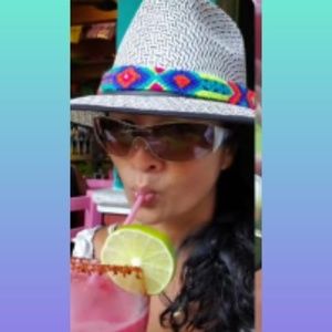 Meet your Posher, Carmen